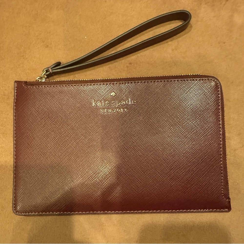Kate Spade NWOT deep maroon brown wristlet wallet